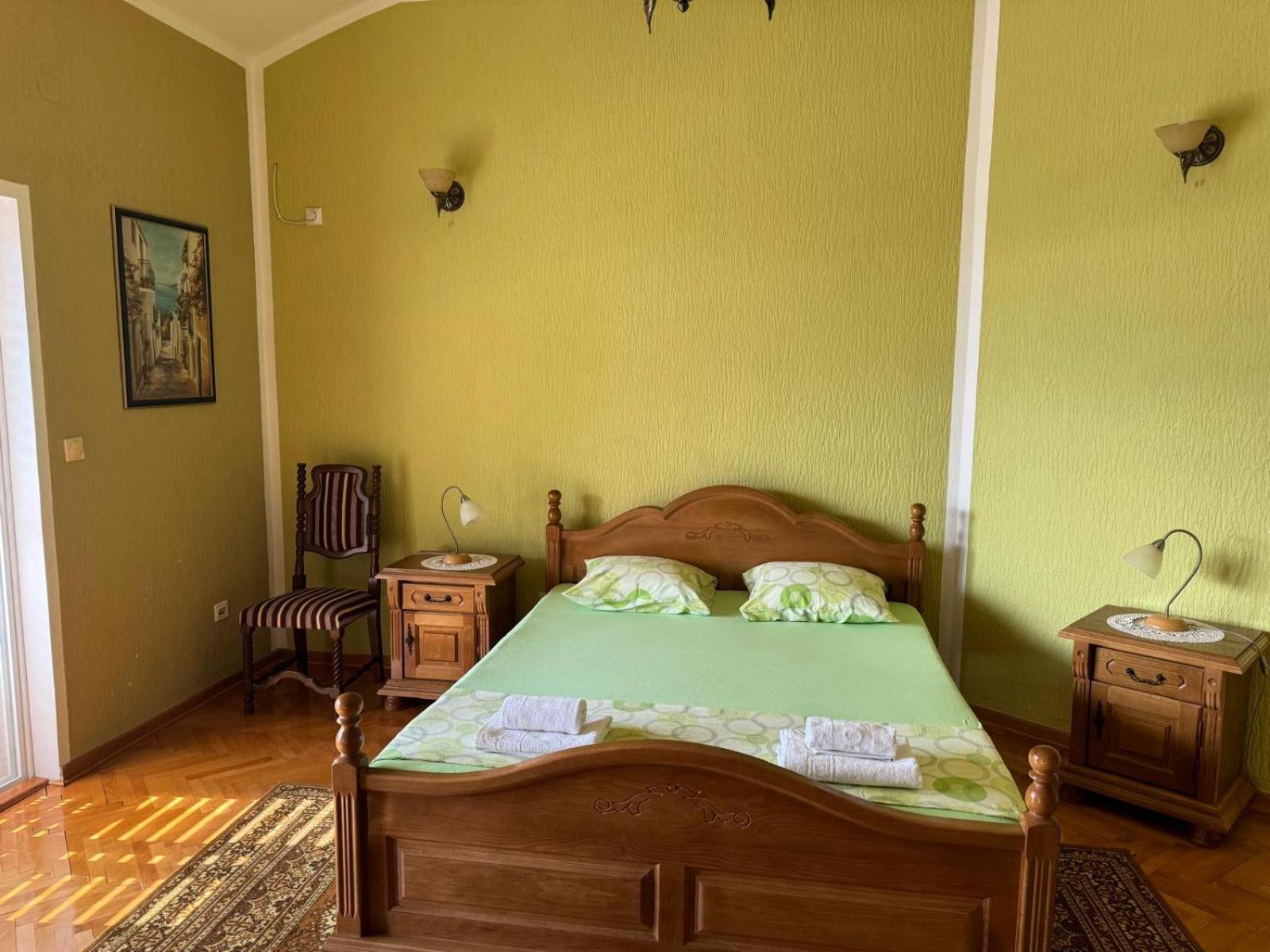 Lorena Rooms Risan Exteriér fotografie